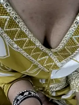 Snapshot of BEST-LOVER-1 chatting on 1, 3, 2026 BEST-LOVER-1 online show from 1, 3, 2026