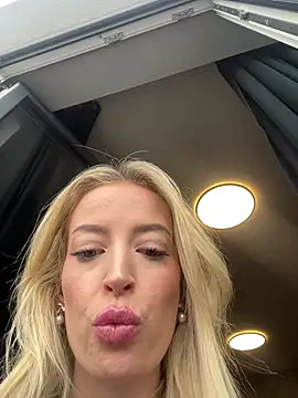 Katharina Wagner online show from 27, 7, 2026