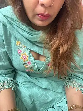 butterflyslay online show from 9, 4, 2026