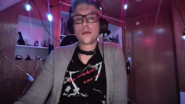 AskAveryAnything online show from 21, 5, 2026