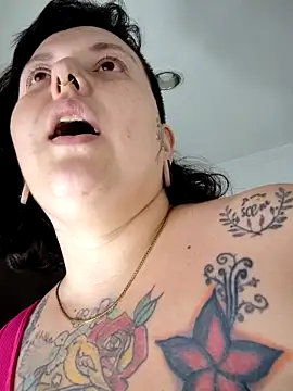 Divine Pouvoir online show from 3, 3, 2026