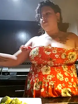 Divine Pouvoir online show from 4, 4, 2026