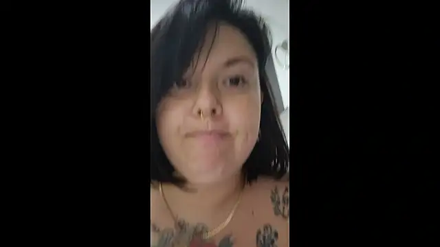 Divine Pouvoir online show from 16, 2, 2026