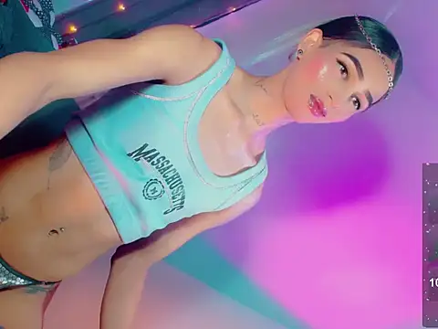 agathaferrer3 online show from 20, 3, 2026