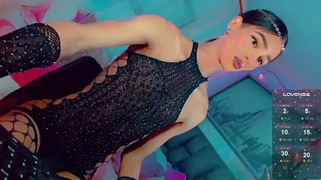 agathaferrer3 online show from 3, 4, 2026