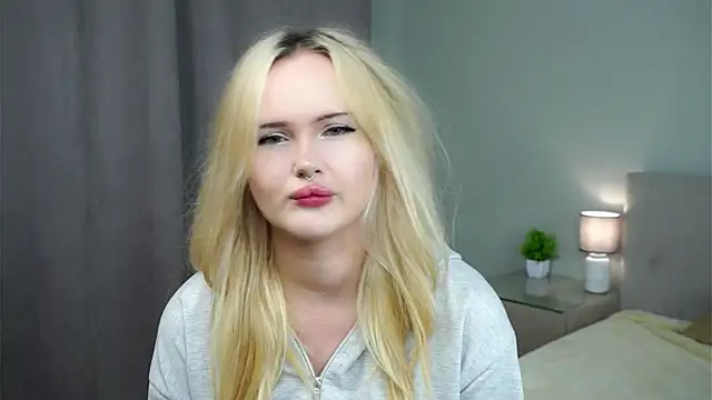 JuanaMessel online show from 15, 12, 2025