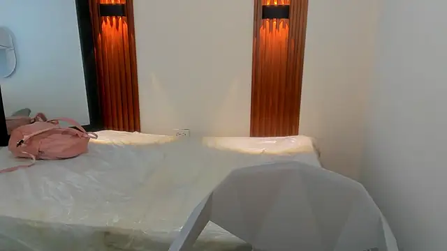 Snapshot of VivianOwen9 chatting on 2, 2, 2026 VivianOwen9 online show from 2, 2, 2026