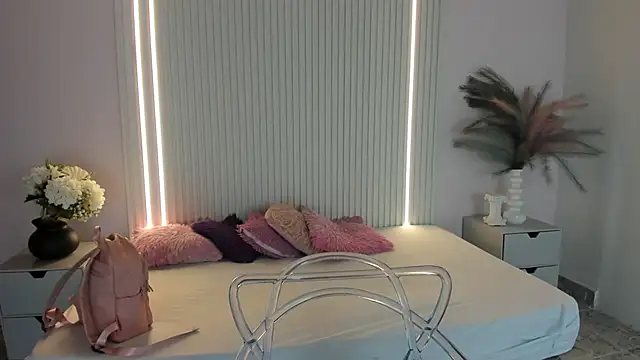 Snapshot of VivianOwen9 chatting on 27, 2, 2026 VivianOwen9 online show from 27, 2, 2026