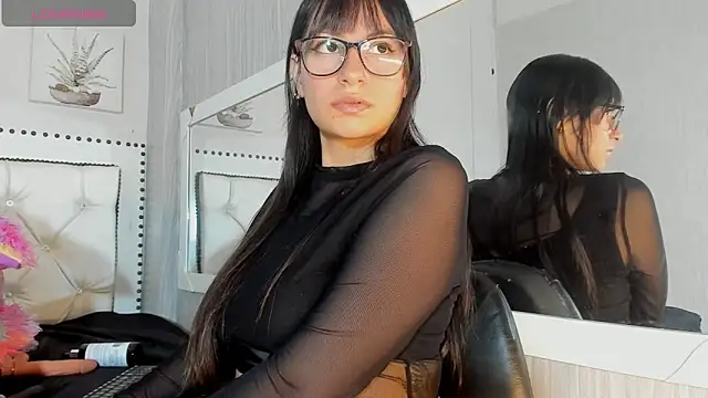 MelissaSaenzz online show from 10, 1, 2026