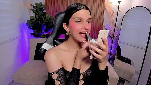 Snapshot of Bianca_baldwin_ chatting on 15, 6, 2026 Bianca baldwin online show from 15, 6, 2026
