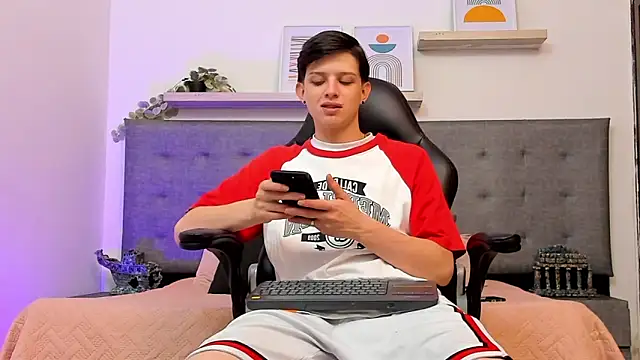 sebastamayo  online show from 17, 3, 2026