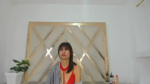 Snapshot of Selenaasm chatting on 10, 2, 2026 Selenaasm online show from 10, 2, 2026