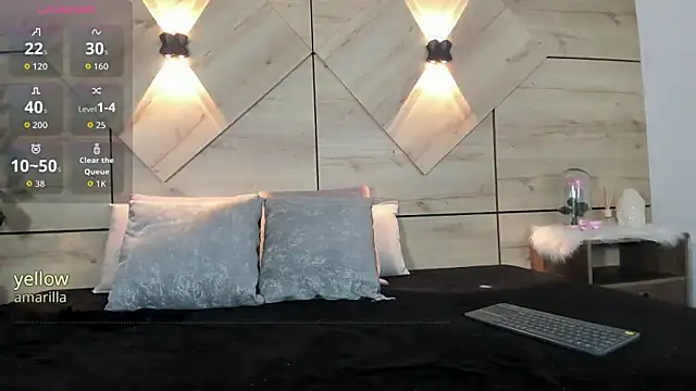 sussan fox  online show from 22, 12, 2025