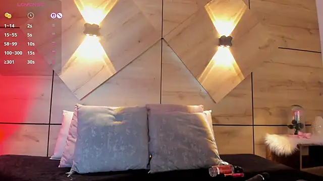 sussan fox  online show from 11, 4, 2026