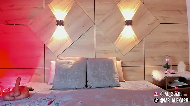 sussan fox  online show from 18, 3, 2026