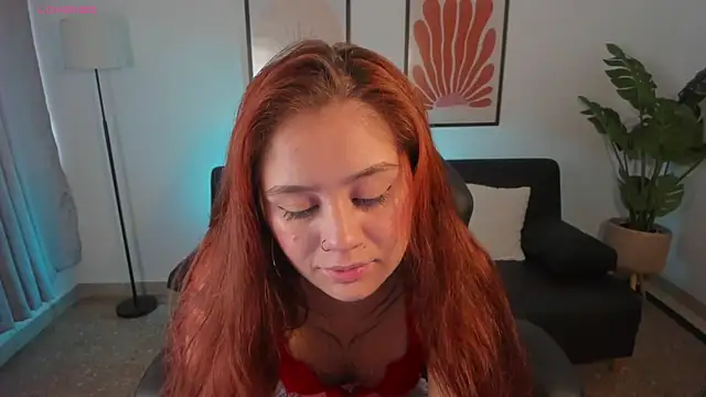 Amelia Saenz  online show from 24, 7, 2026