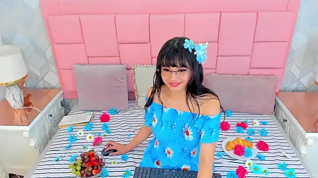 scarlett vixen7 online show from 14, 1, 2026