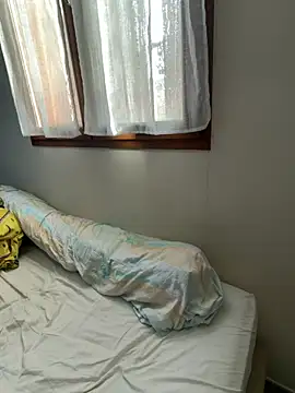 CoquineCharmeuse online show from 6, 2, 2026