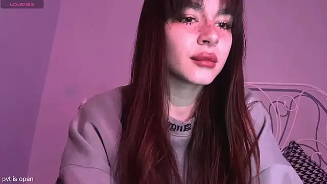 xx lily online show from 23, 12, 2025