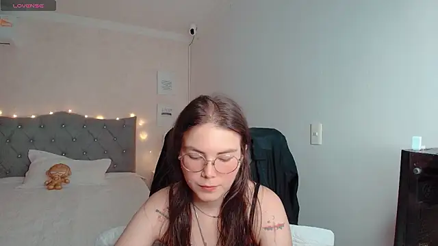 lexalove doll online show from 13, 3, 2026