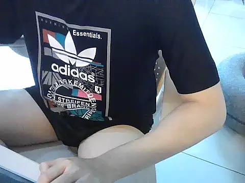 YourBoYyyyyyyy online show from 15, 12, 2025