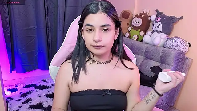 bonnieTaylor1 online show from 24, 5, 2026