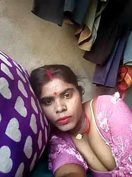 Sexy Rajkumari123 online show from 18, 4, 2026