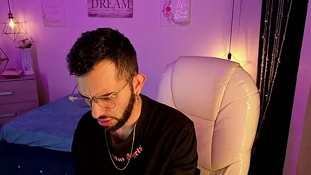 annie and ryan online show from 18, 1, 2026