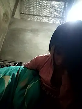 Snapshot of kat2026 chatting on 17, 12, 2025 kat2026 online show from 17, 12, 2025