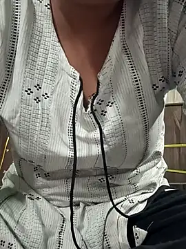 teena-11 online show from 8, 4, 2026