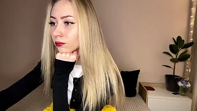 sun under skyy online show from 19, 2, 2026