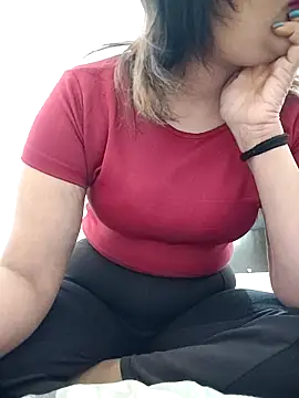 Snapshot of Sakshi_87 chatting on 7, 4, 2026 Sakshi 87 online show from 7, 4, 2026