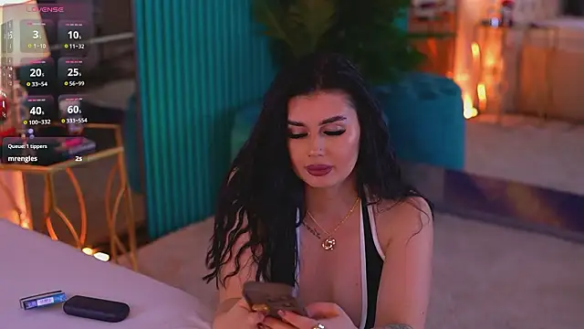 Snapshot of LexaRhodes chatting on 4, 3, 2026 LexaRhodes online show from 4, 3, 2026