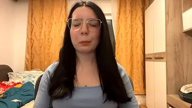 DoraRobertos online show from 21, 12, 2025