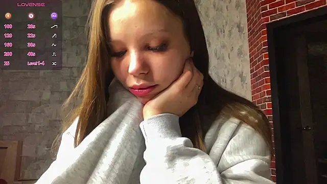 Snapshot of Cara_Sweet1 chatting on 3, 5, 2026 Cara Sweet1 online show from 3, 5, 2026