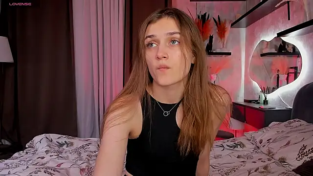 MarinaPoppenhagen online show from 14, 1, 2026