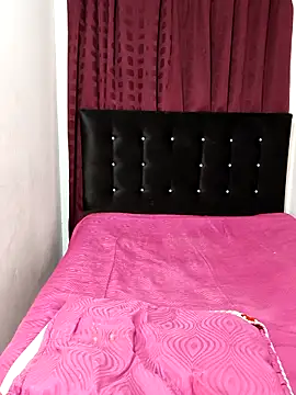 Sophia Moons  online show from 3, 4, 2026