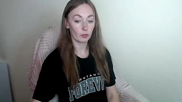 LiaSeass  online show from 11, 5, 2026