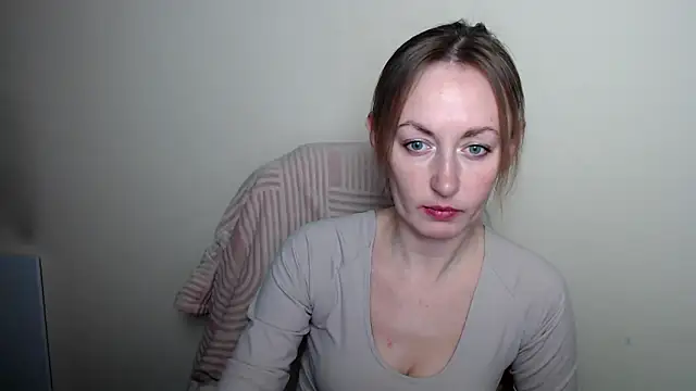 LiaSeass  online show from 14, 4, 2026