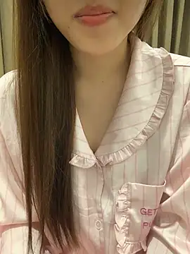 Snapshot of -Bibi-18 chatting on 27, 6, 2026 -Bibi-18 online show from 27, 6, 2026