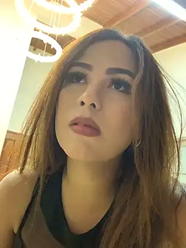 Lunara Vall online show from 11, 2, 2026