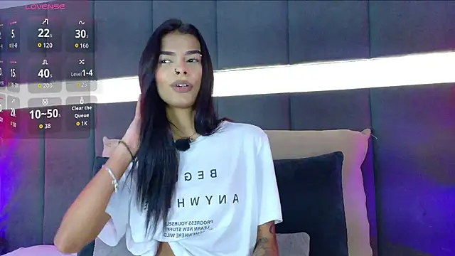 Snapshot of luna_blannco chatting on 19, 12, 2025 luna blannco online show from 19, 12, 2025