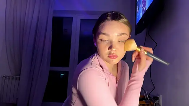 Ginnyinjeans online show from 17, 12, 2025