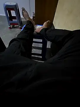 SHARIF12123 online show from 18, 4, 2026