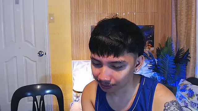 dylan hardfucker online show from 21, 12, 2025