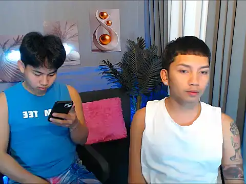 Snapshot of dylan_hardfucker chatting on 18, 2, 2026 dylan hardfucker online show from 18, 2, 2026