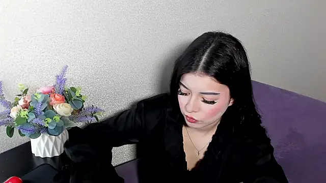 LisaColee online show from 3, 6, 2026