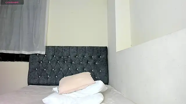 milk rain online show from 13, 4, 2026