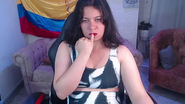 Snapshot of amanda_rousee chatting on 30, 6, 2026 amanda rousee online show from 30, 6, 2026