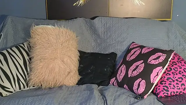 elizabethsecrett online show from 9, 1, 2026